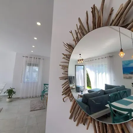 Villa Holidays To Remember-sea Lovers *