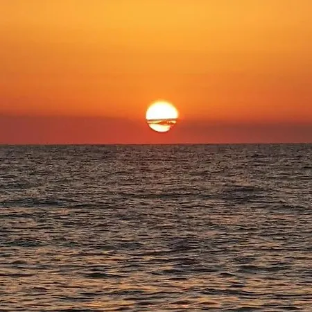 Holidays To Remember-sea Lovers Durrës